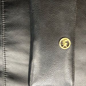 MICHAEL KORS BLACK WALLET